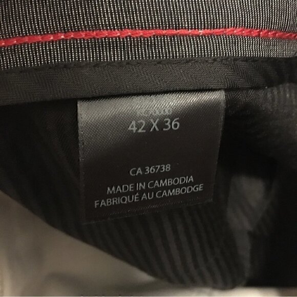 Kenneth Cole Reaction Gray Dress Pants Size 42 NWT - Picture 6 of 6